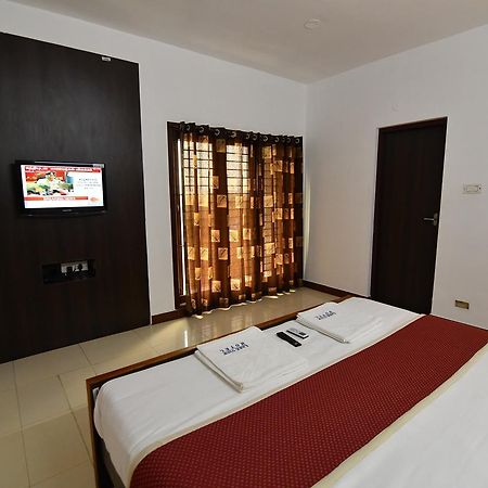 Lake View Hotel Madurai Dış mekan fotoğraf