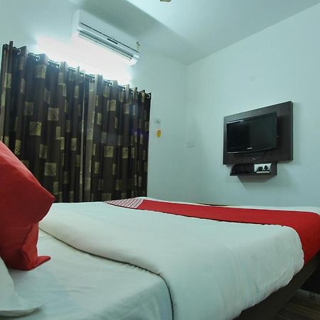Lake View Hotel Madurai Dış mekan fotoğraf