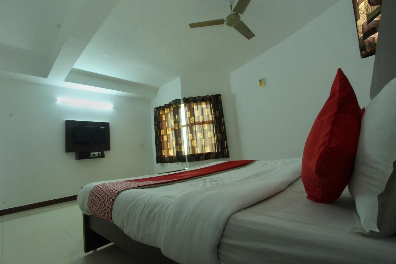 Lake View Hotel Madurai Dış mekan fotoğraf