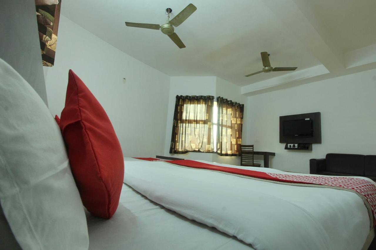 Lake View Hotel Madurai Dış mekan fotoğraf