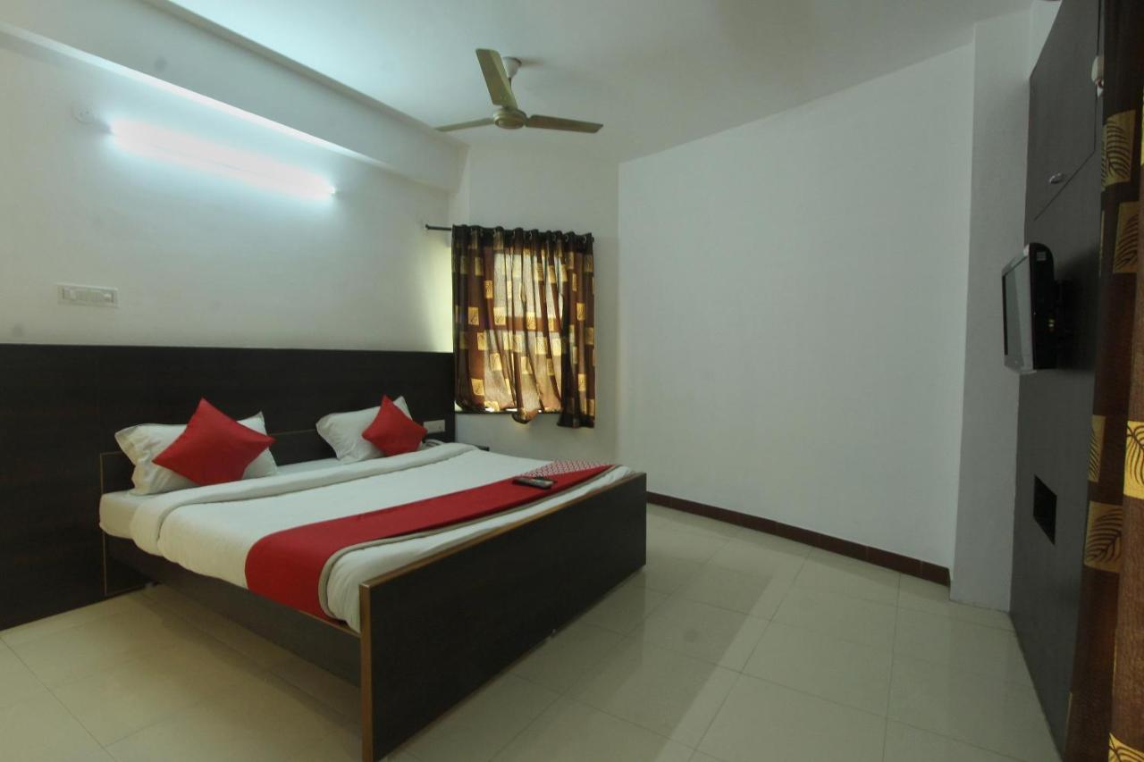 Lake View Hotel Madurai Dış mekan fotoğraf
